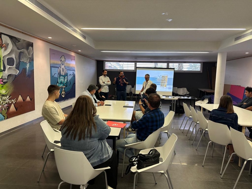 758275f6-6a78-4c79-ba3b-cd2c23129bf3